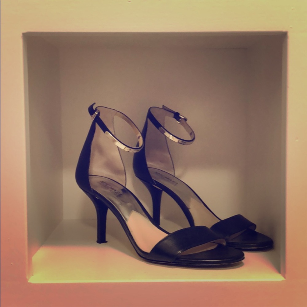 MICHAEL Michael Kors ankle strap heel size 8